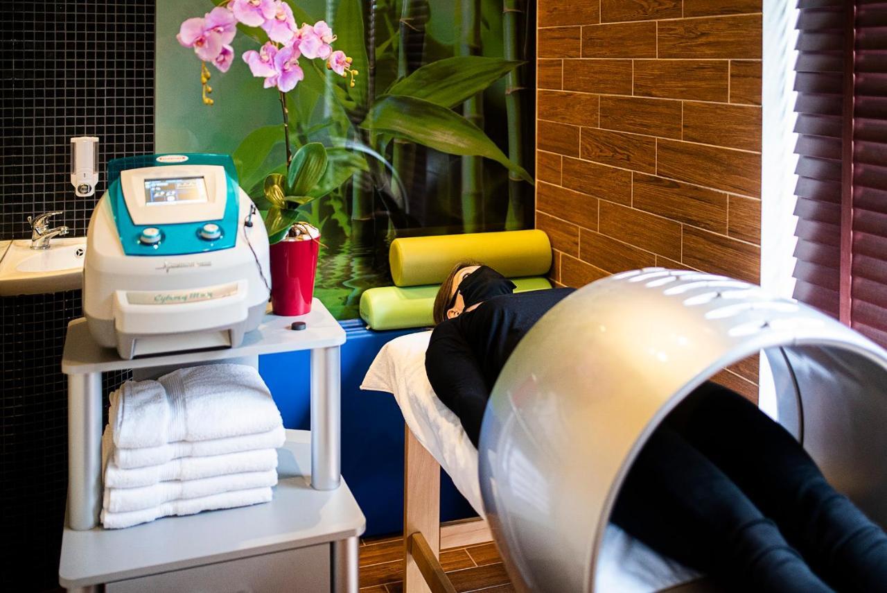 Hotel Galion กดัญสก์ ภายนอก รูปภาพ